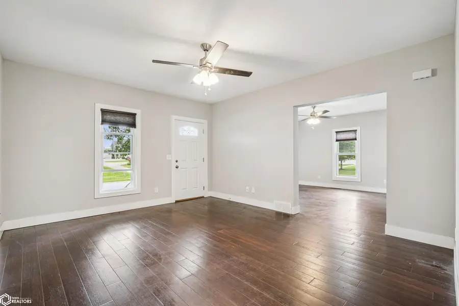 205 S 3rd Street, Montezuma, IA 50171 - Image #3