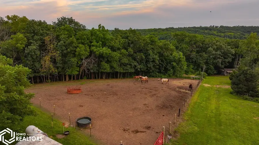 31602 560th Street, Chariton, IA 50049 - Image #2