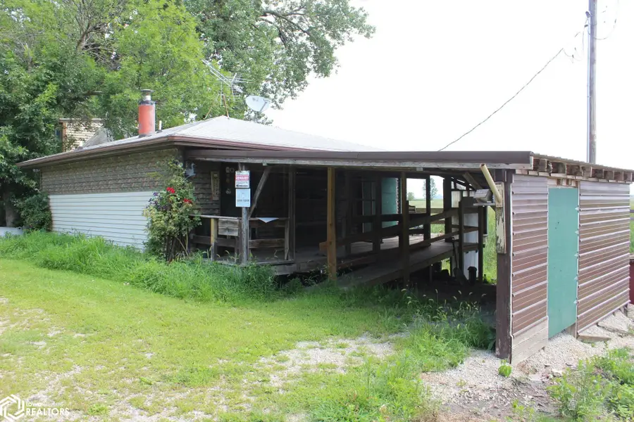 2526 Lake Avenue, Britt, IA 50423 - Image #2