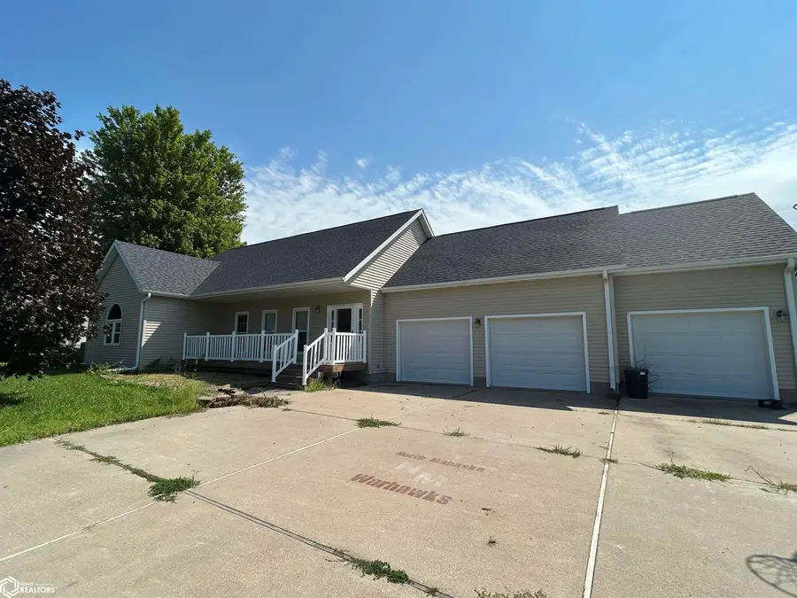 610 S Mulberry Street, New Sharon, IA 50207 - #2