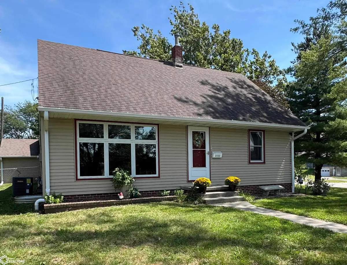 1011 Crest Drive, Creston, IA 50801 - Image #1