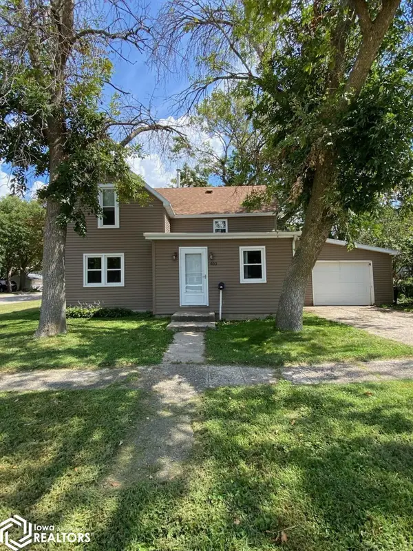 403 2nd Avenue Se, Belmond, IA 50421
