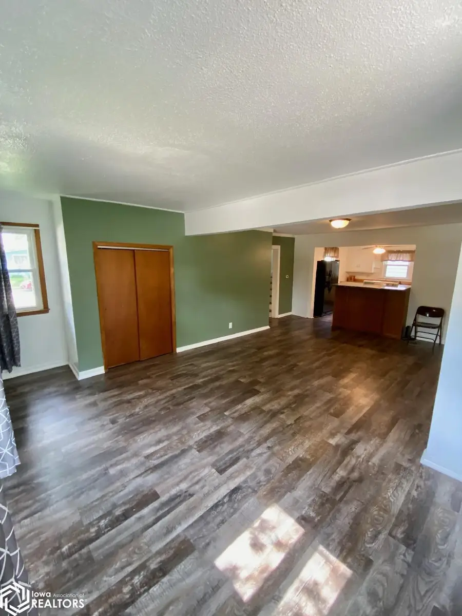 403 2nd Avenue Se, Belmond, IA 50421 - Image #3