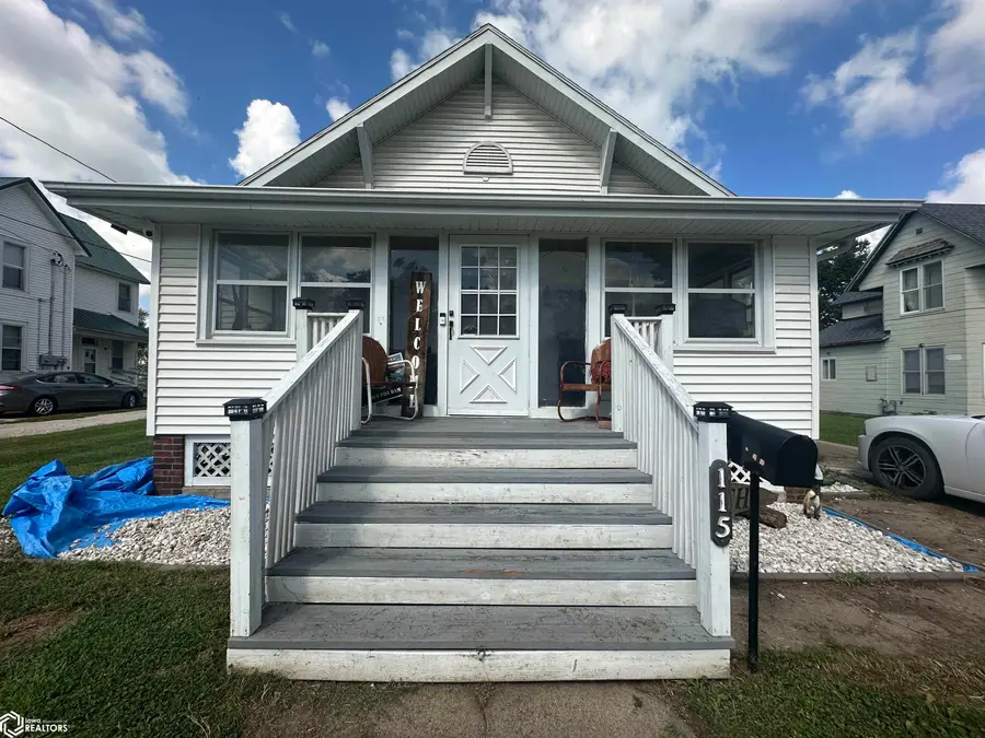 115 N Willard Street, Ottumwa, IA 52501 - Image #2