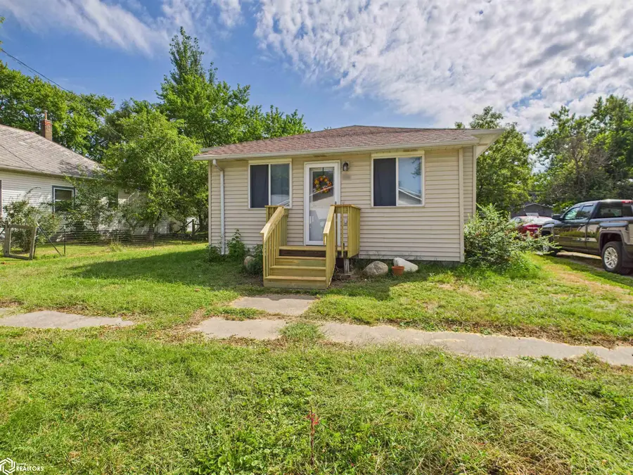 408 S Mechanic, Brighton, IA 52540 - Image #2