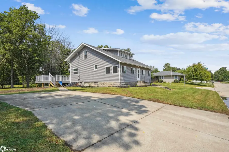 400 S 6th Street, Montezuma, IA 50171 - Image #2