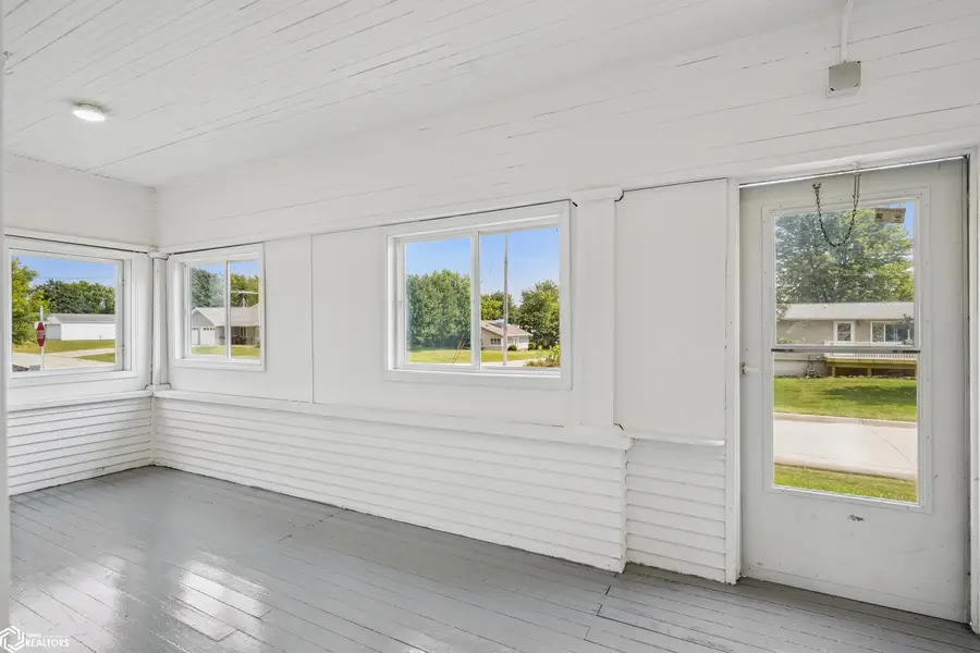 400 S 6th Street, Montezuma, IA 50171 - Image #3