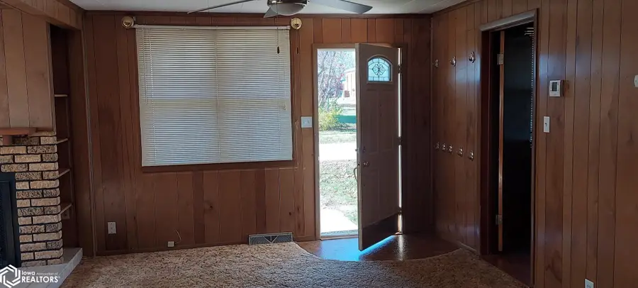 405 S 2nd Street, Ollie, IA 52576 - Image #3