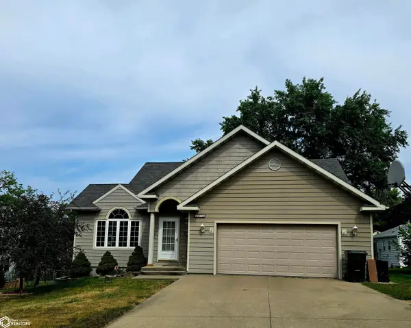 1611 Burlington Road, Oskaloosa, IA 52577