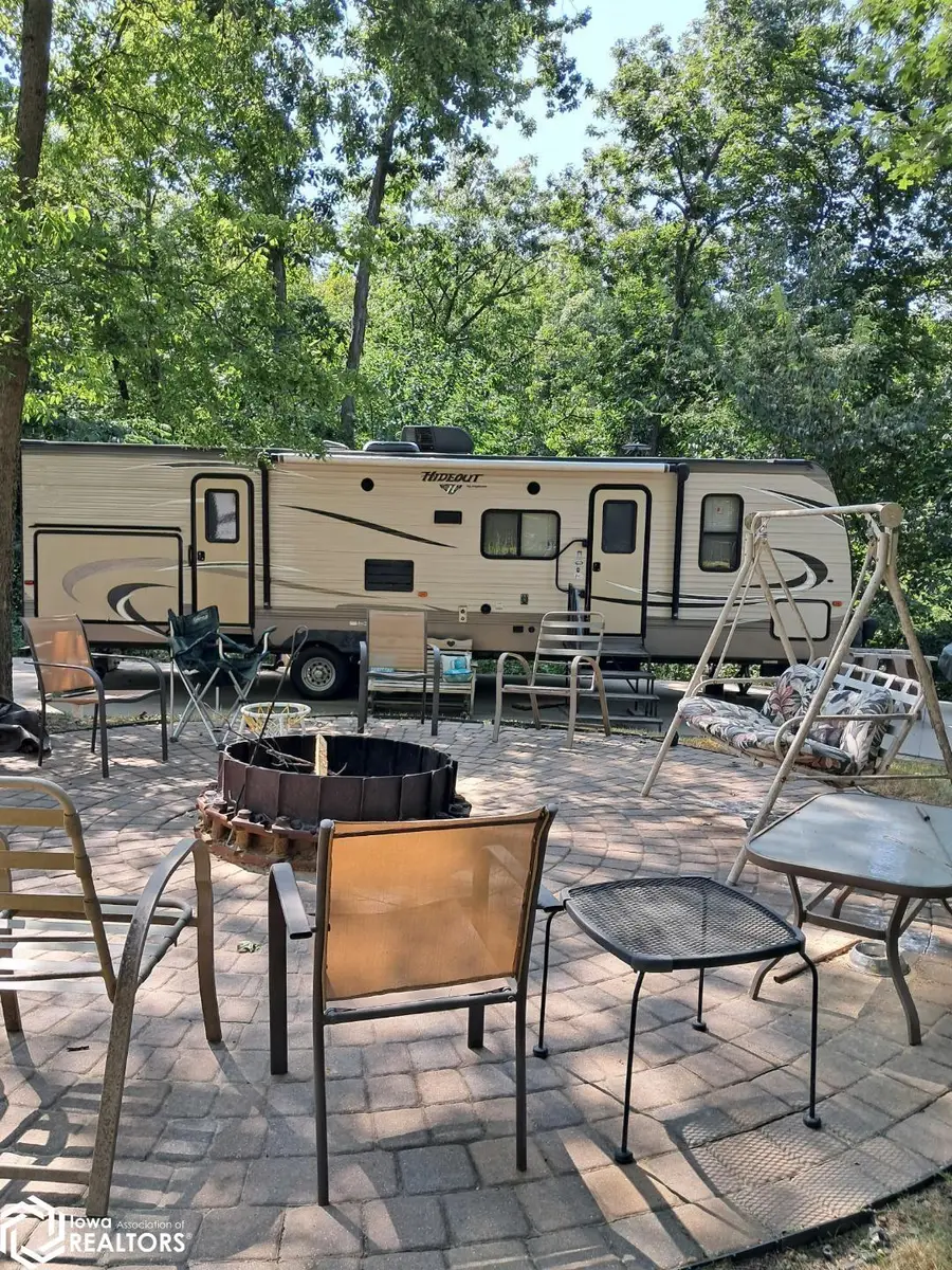 3085 East Lakeshore Drive, Brooklyn, IA 52211 - Image #3