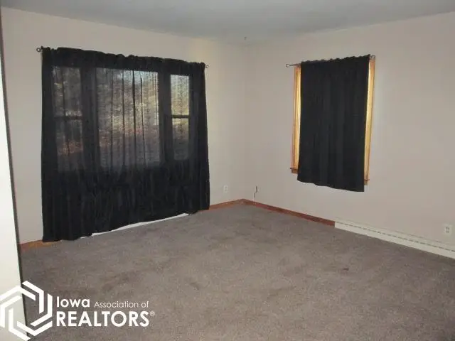 308 S 3rd Street, Klemme, IA 50449 - Image #2