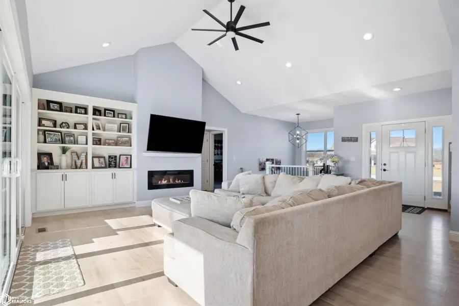 2787 Deer Valley Lane, Danville, IA 52623 - Image #2