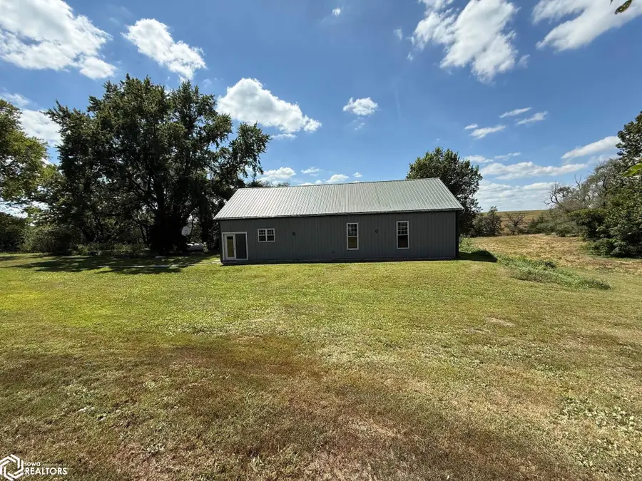 2077 P Avenue, Clarinda, IA 51632 - Image #3