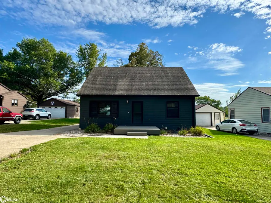 313 Mantz Avenue, Audubon, IA 50025 - Image #2