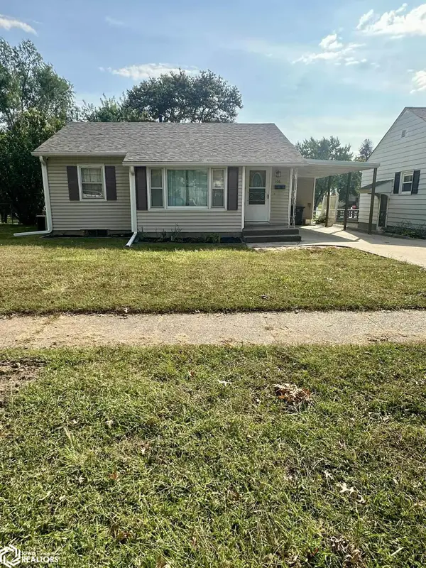 106 N Iowa Avenue, Ottumwa, IA 52501