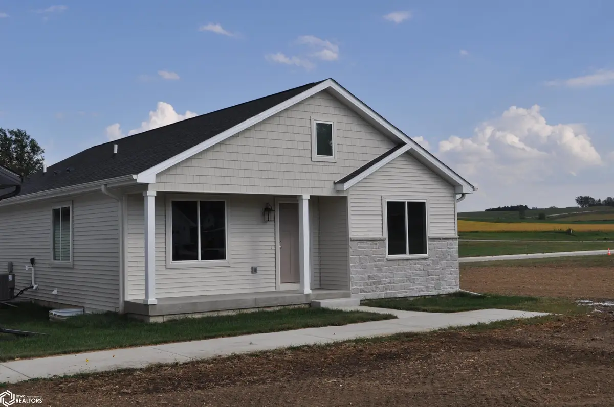 1007 Willow Drive, Manning, IA 51455 - Image #1