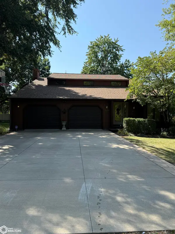 2794 221st Street, Fort Madison, IA 52627