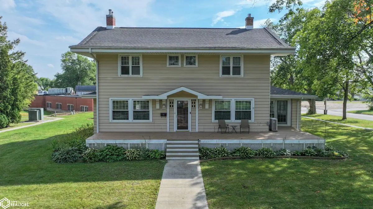 1004 2nd Avenue, Ackley, IA 50601 - Image #1