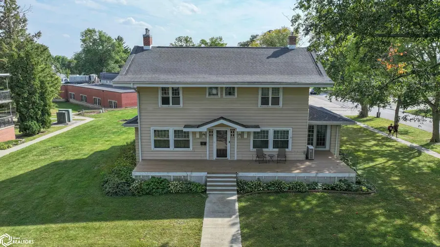 1004 2nd Avenue, Ackley, IA 50601 - Image #3