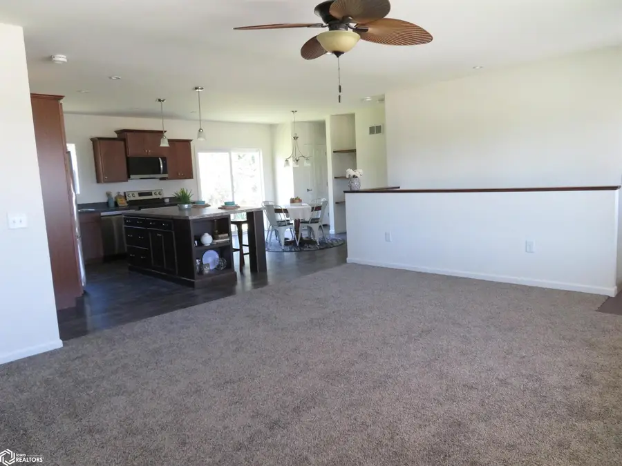 306 White Fox Drive, Clarion, IA 50525 - Image #2