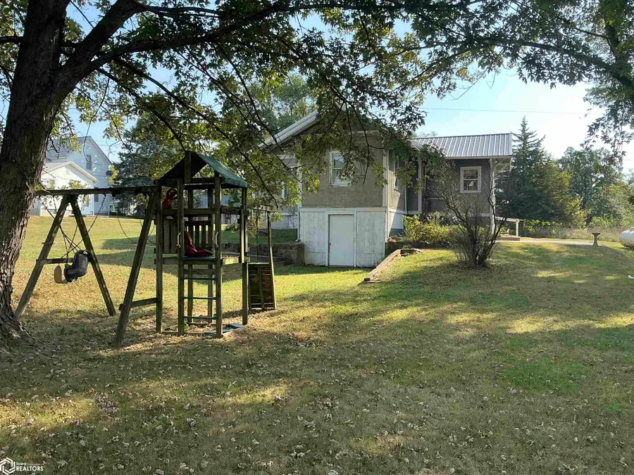 205 N 6th Street, Mystic, IA 52574 - Image #3