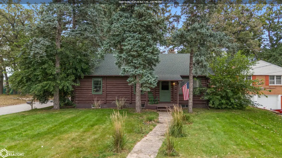 626 18th Street W, Clear Lake, IA 50428 - Image #1