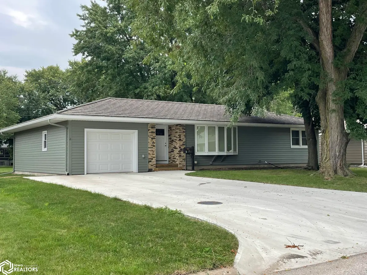 815 10th Street N, Humboldt, IA 50548 - Image #1