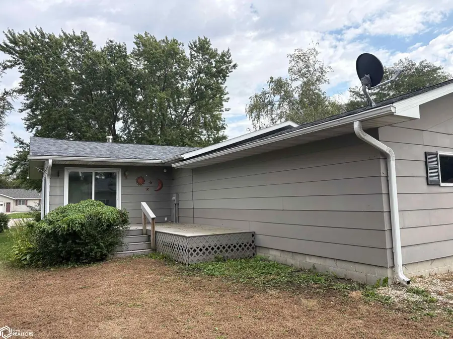 2001 22nd Street, Emmetsburg, IA 50536 - Image #3