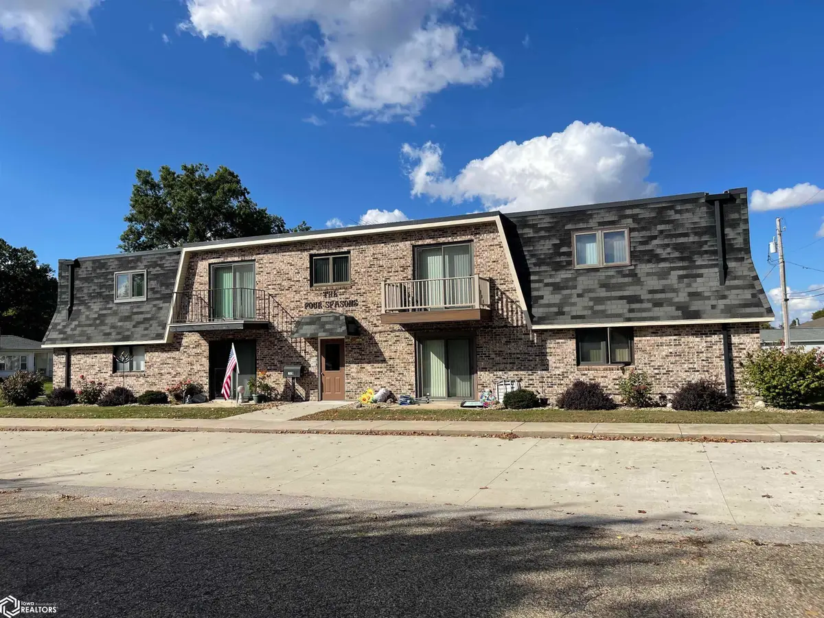 809 3rd Street #7, Reinbeck, IA 50669 - Image #1