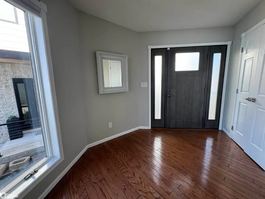2405 S Lakeview Court, Clear Lake, IA 50428 - Image #3