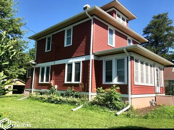 801 10th Street S, Northwood, IA 50459