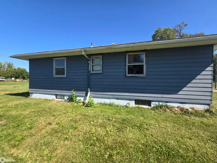 505 W 6th Street, Hedrick, IA 52563 - Image #2