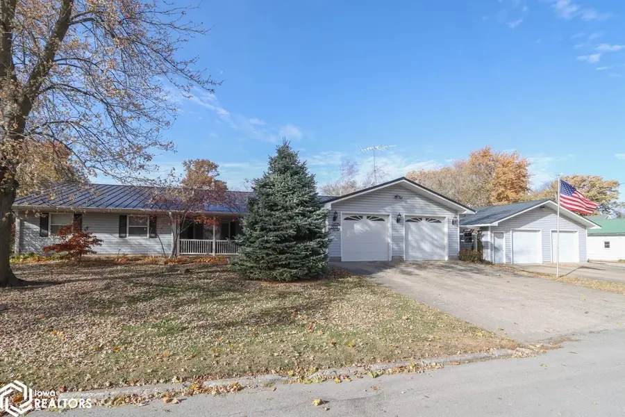 201 N Chestnut, Winfield, IA 52659 - Image #3