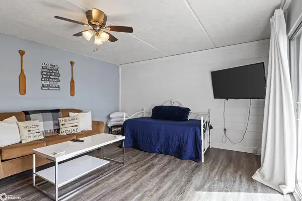 2700 N Shore Drive #305, Clear Lake, IA 50428