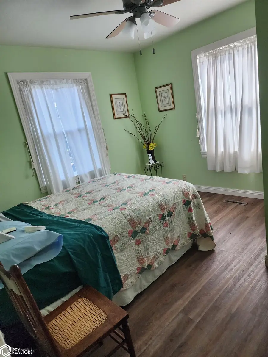 809 E Call St, Algona, IA 50511 - Image #3