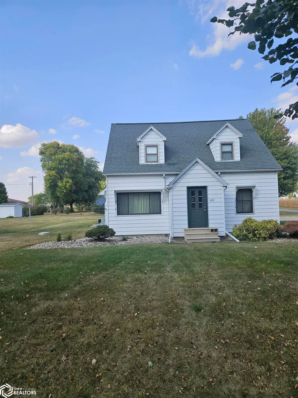 605 Reba Street, Lone Rock, IA 50559 - Image #1