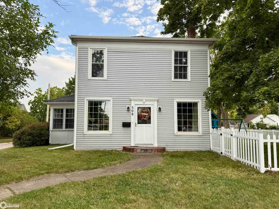 308 E Washington Street, Mount Pleasant, IA 52641 - Image #2