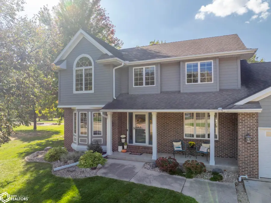 6 Deer Creek Ct, Mason City, IA 50401 - #2