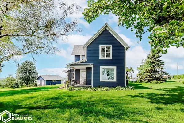 1361 290th Avenue, Sidney, IA 51652