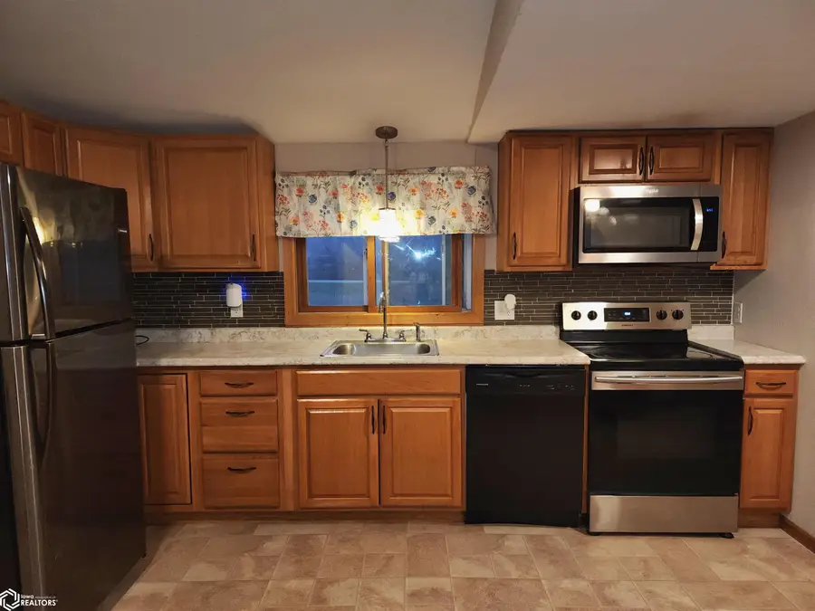 203 W Depot, Corydon, IA 50060 - Image #2