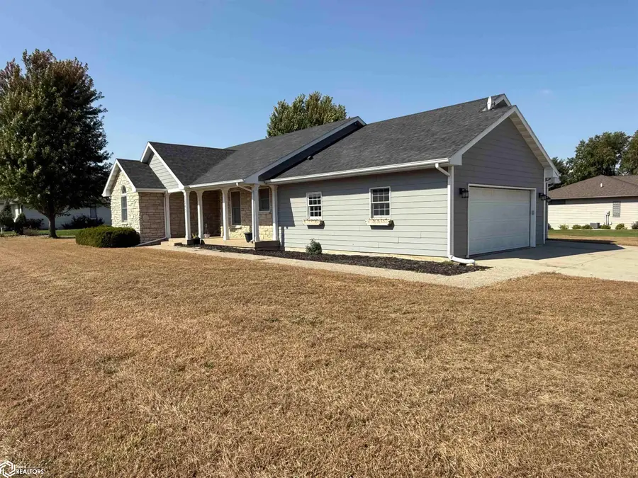 2262 W State Street, Mason City, IA 50401 - #3