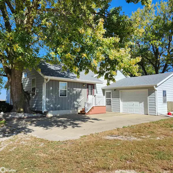 2440 250th St, Humboldt, IA 50548