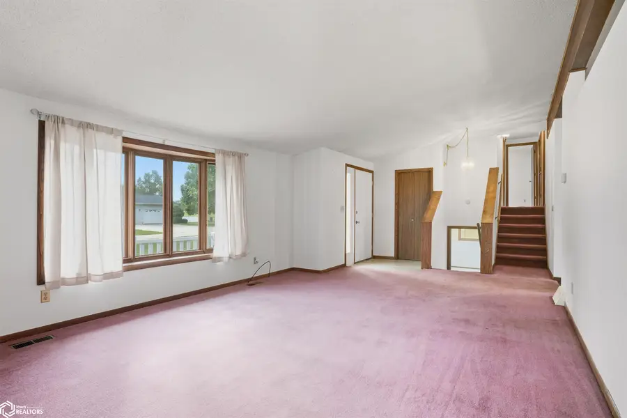 11043 146th Avenue, West Burlington, IA 52655 - Image #3