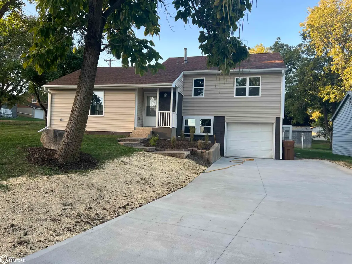 2002 Ridgeway Drive, Denison, IA 51442 - Image #1