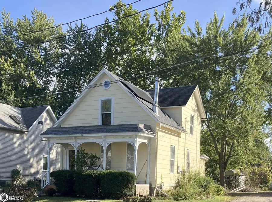 306 W Monroe Avenue, Fairfield, IA 52556 - Image #2