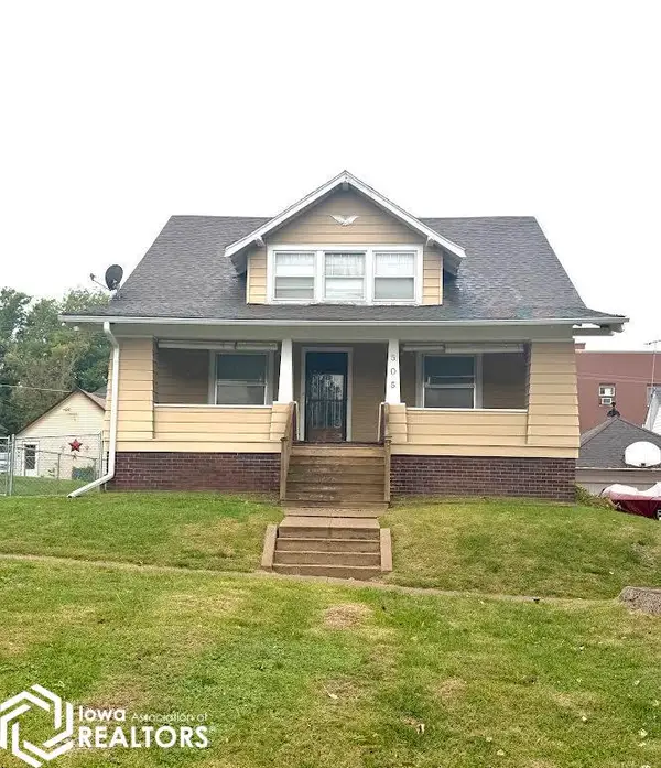 505 Hazel Street, Atlantic, IA 50022