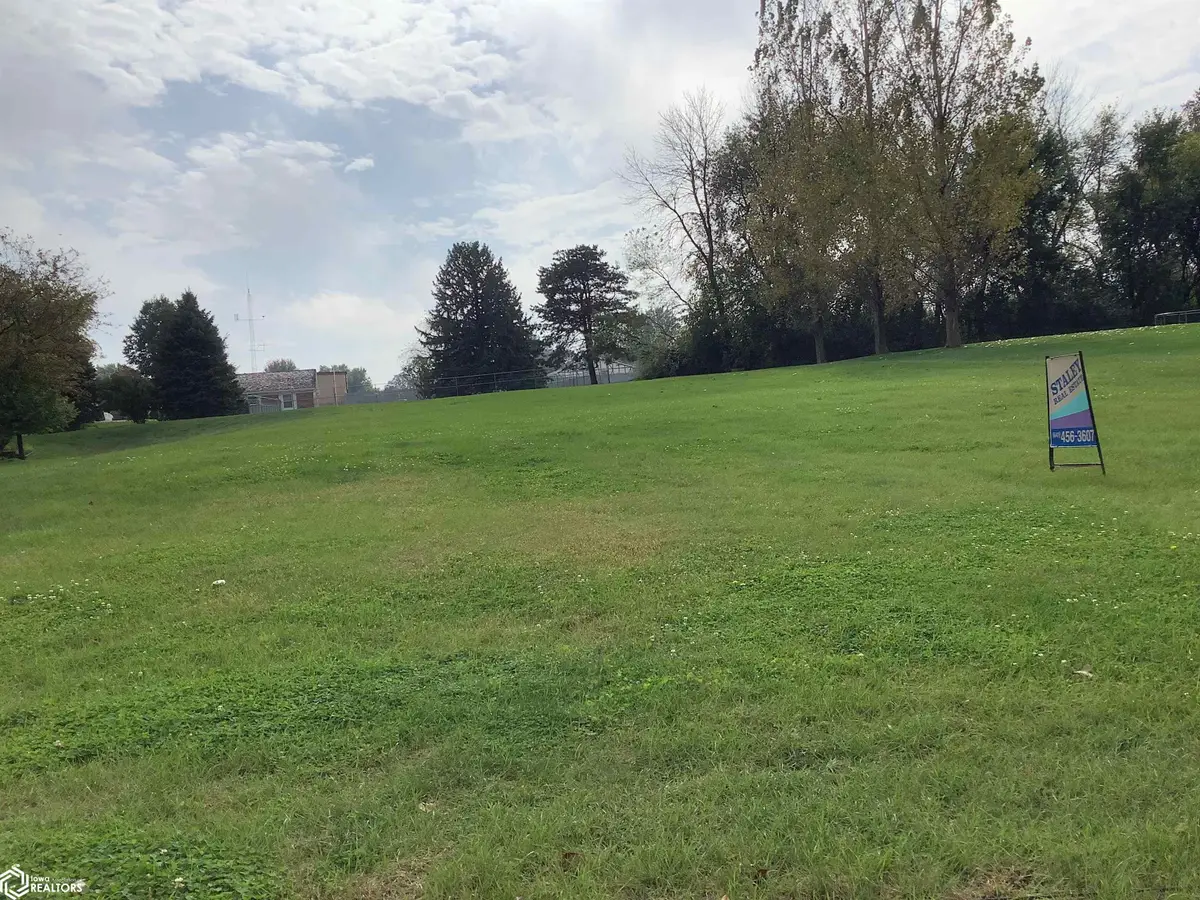 1403 3rd Street Ne, Hampton, IA 50441 - Image #1