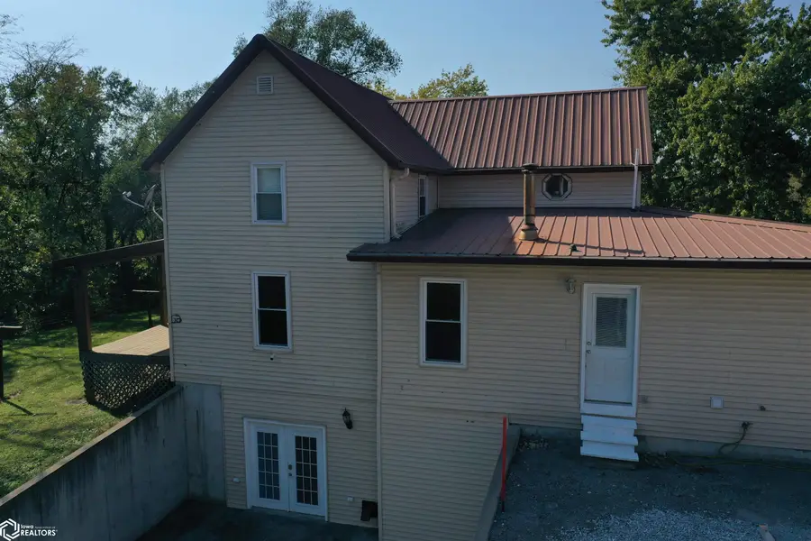 2099 300th St Street, Montrose, IA 52639 - Image #2