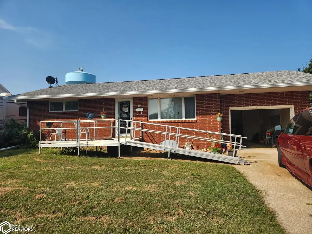 614 N First Street, Knoxville, IA 50138 - #1