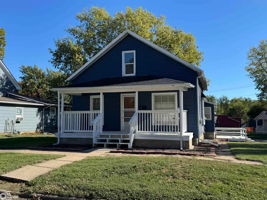 221 S Peterson Street, Creston, IA 50801 - Image #2